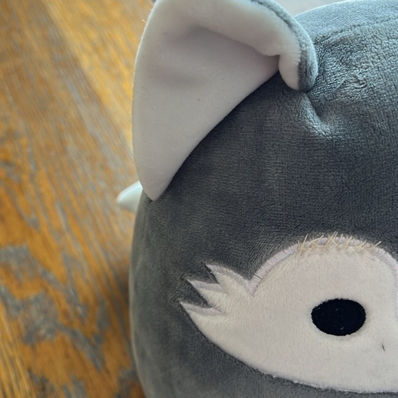 Squishmallow Original Gray and White Smaller Version - Picture 10 of 16